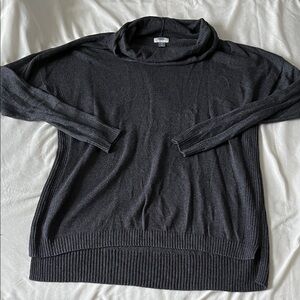 OldNavy Charcoal Turtleneck Sweater